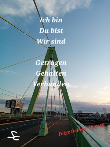 Getragen Gehalten Verbunden